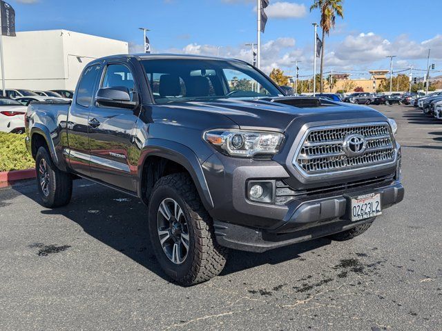 2017 Toyota Tacoma TRD Sport