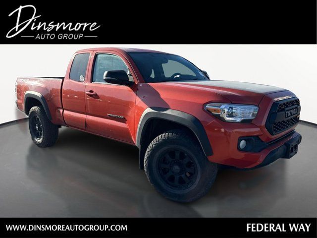 2017 Toyota Tacoma SR5