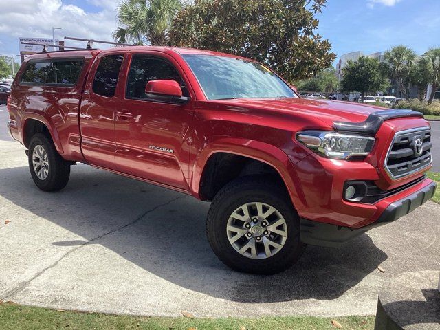 2017 Toyota Tacoma SR5