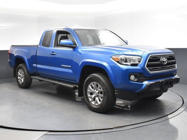 2017 Toyota Tacoma SR5