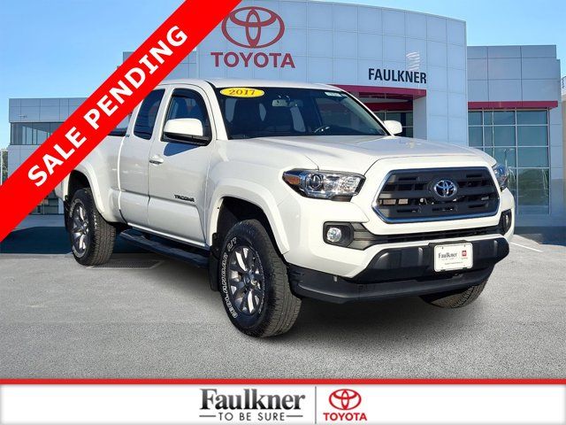 2017 Toyota Tacoma SR5