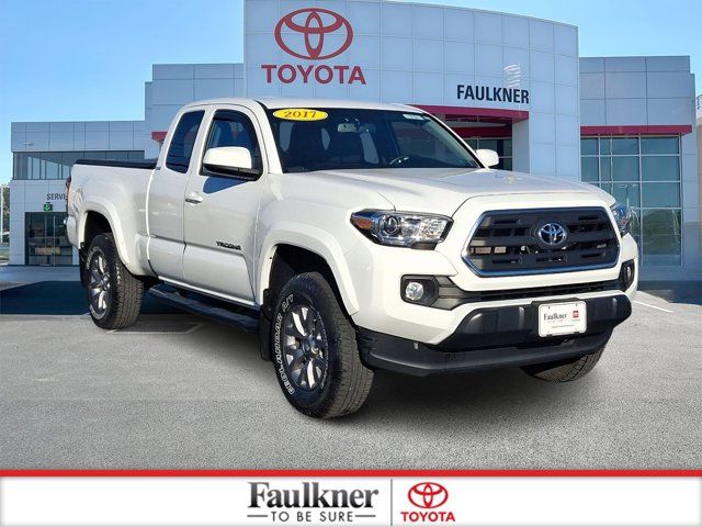 2017 Toyota Tacoma SR5