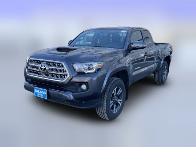 2017 Toyota Tacoma SR5