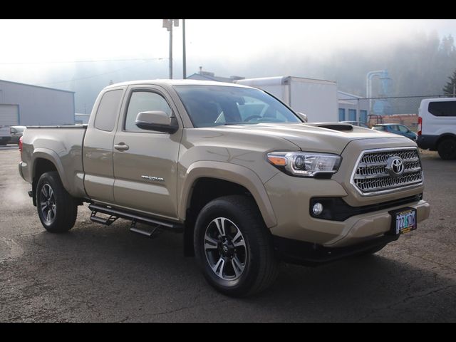 2017 Toyota Tacoma SR5