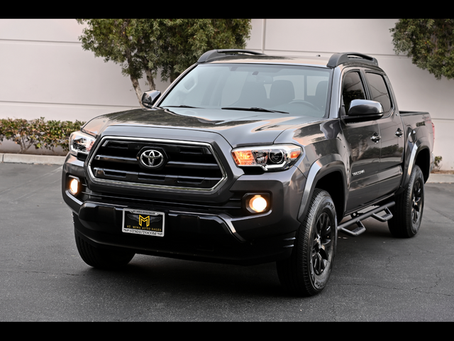 2017 Toyota Tacoma SR5