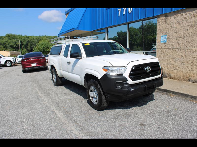 2017 Toyota Tacoma SR