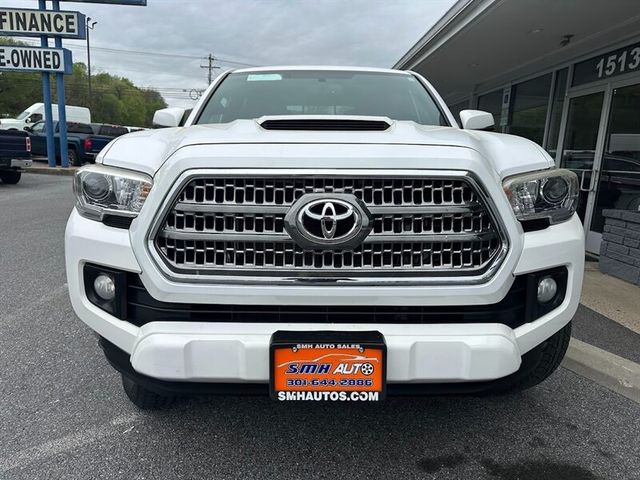 2017 Toyota Tacoma SR