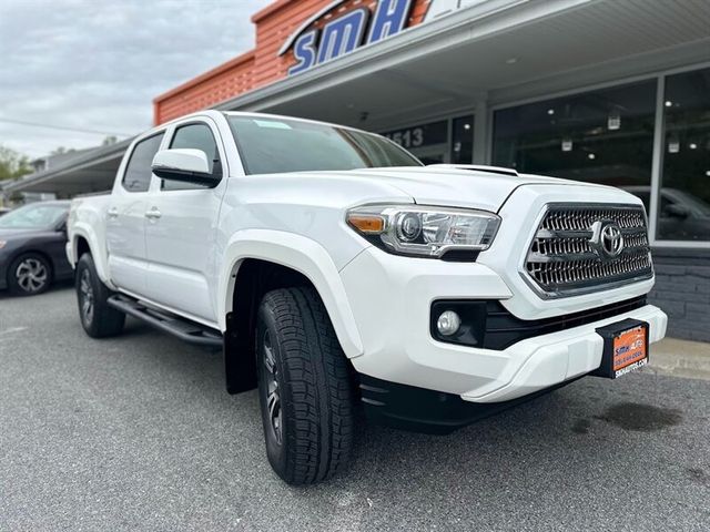 2017 Toyota Tacoma SR