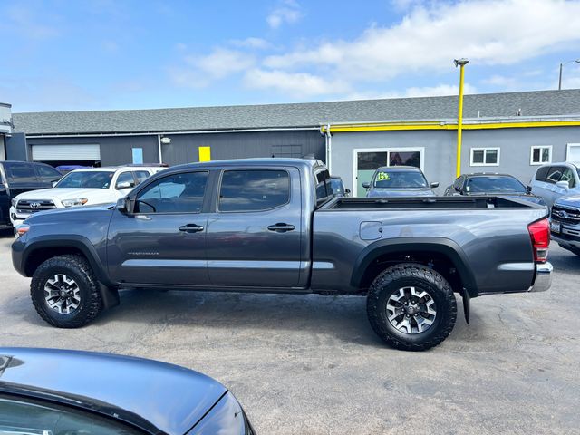 2017 Toyota Tacoma 