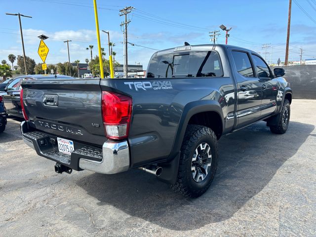 2017 Toyota Tacoma 