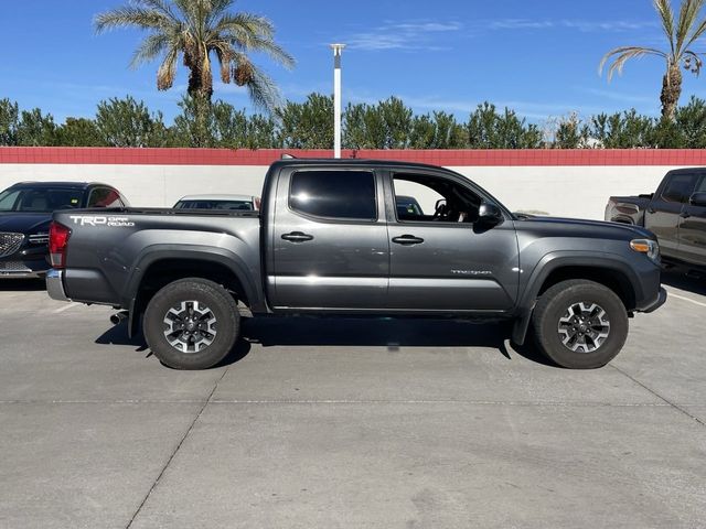 2017 Toyota Tacoma 