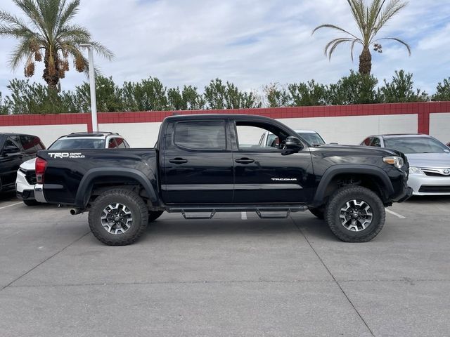 2017 Toyota Tacoma 