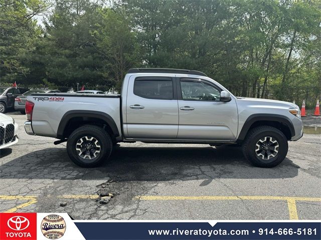 2017 Toyota Tacoma 