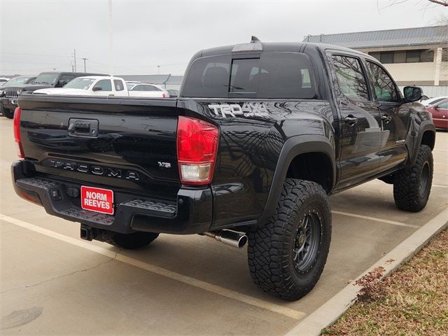 2017 Toyota Tacoma 