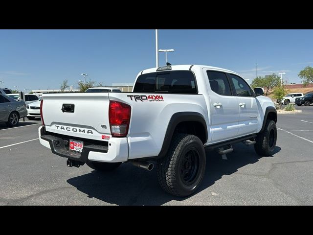 2017 Toyota Tacoma SR