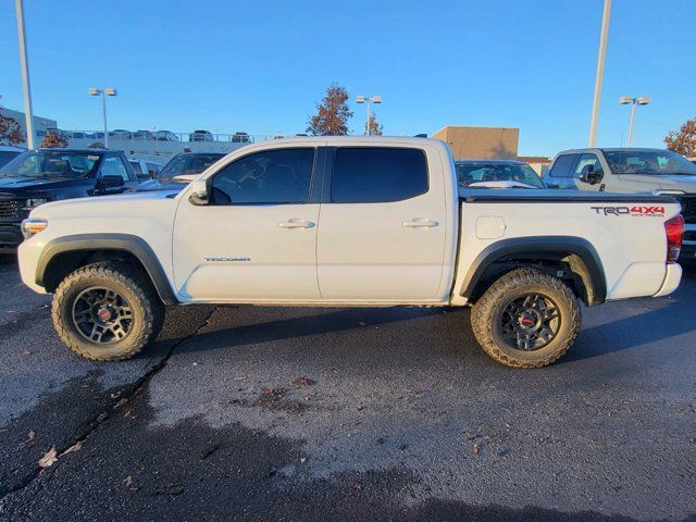 2017 Toyota Tacoma 