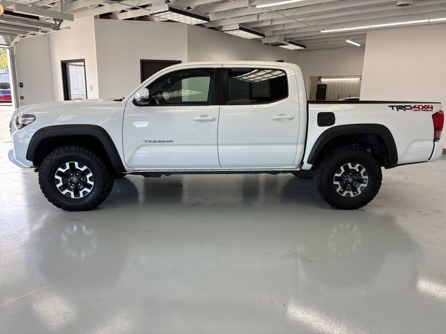 2017 Toyota Tacoma 