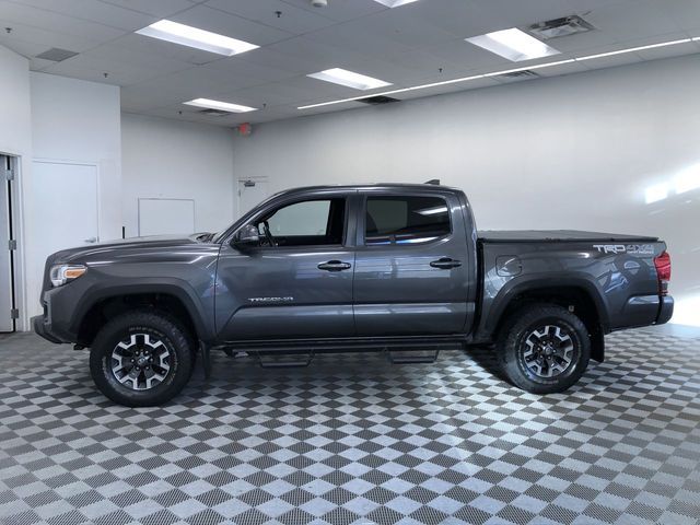 2017 Toyota Tacoma 