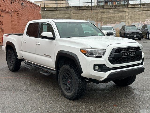 2017 Toyota Tacoma 