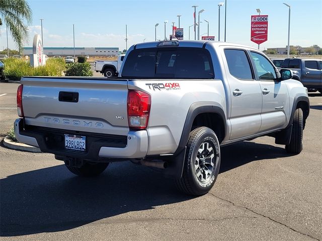 2017 Toyota Tacoma 