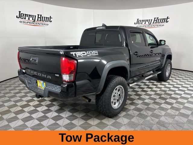 2017 Toyota Tacoma 