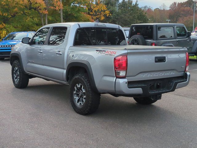 2017 Toyota Tacoma 