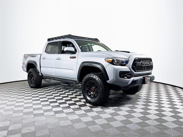 2017 Toyota Tacoma SR