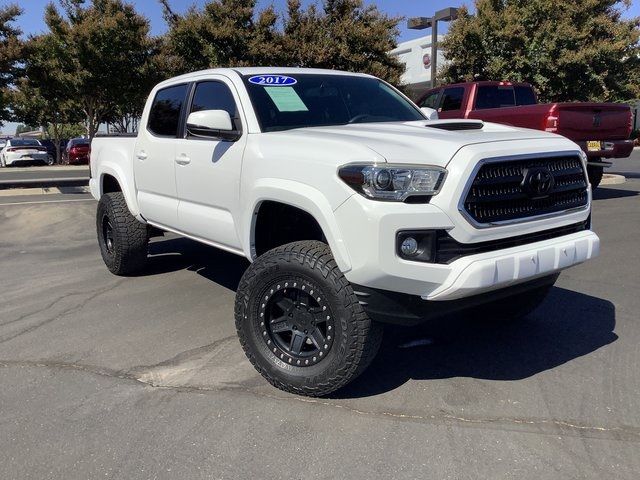 2017 Toyota Tacoma TRD Sport