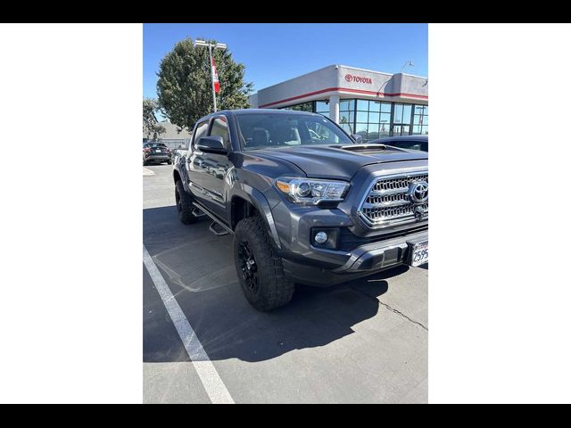 2017 Toyota Tacoma TRD Sport