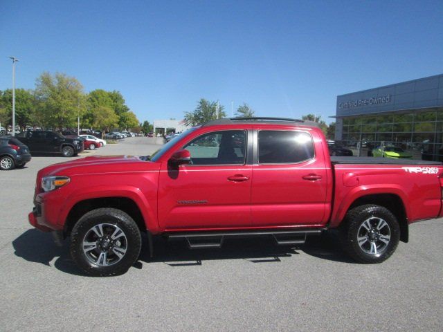 2017 Toyota Tacoma TRD Sport