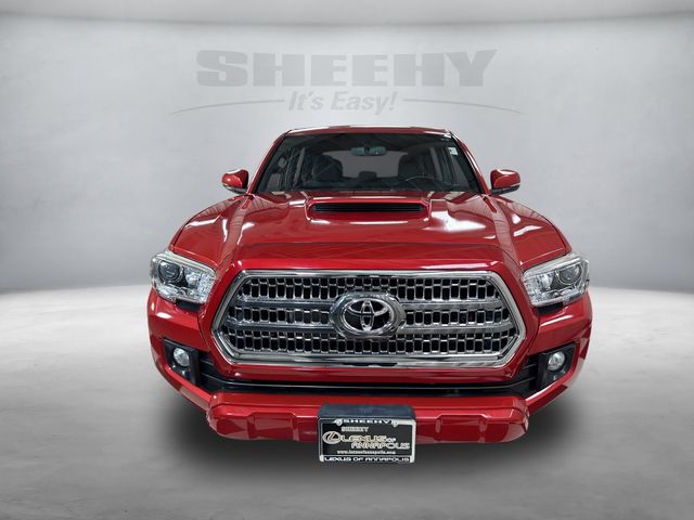 2017 Toyota Tacoma SR