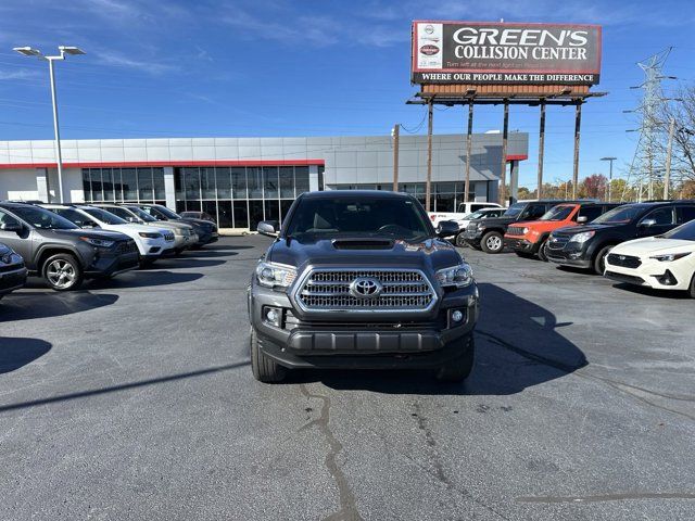 2017 Toyota Tacoma TRD Sport