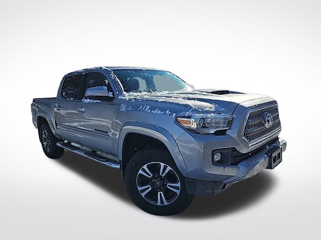 2017 Toyota Tacoma SR