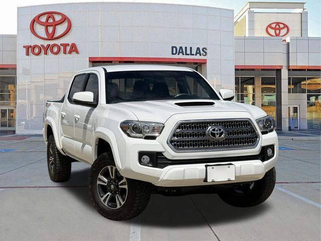 2017 Toyota Tacoma TRD Sport