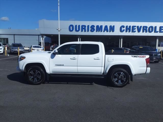 2017 Toyota Tacoma TRD Sport