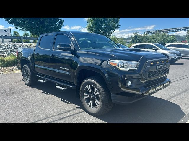 2017 Toyota Tacoma TRD Sport