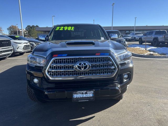 2017 Toyota Tacoma TRD Sport