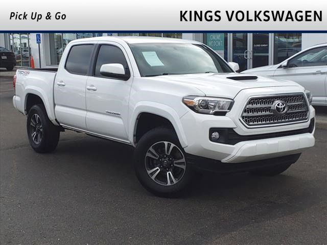 2017 Toyota Tacoma TRD Sport