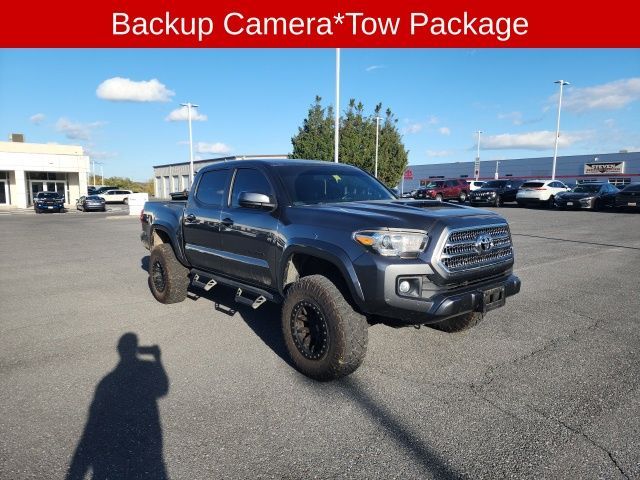 2017 Toyota Tacoma TRD Sport