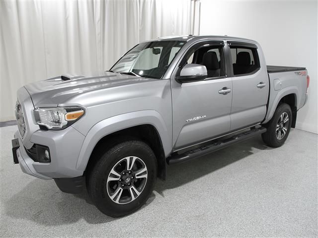 2017 Toyota Tacoma TRD Sport