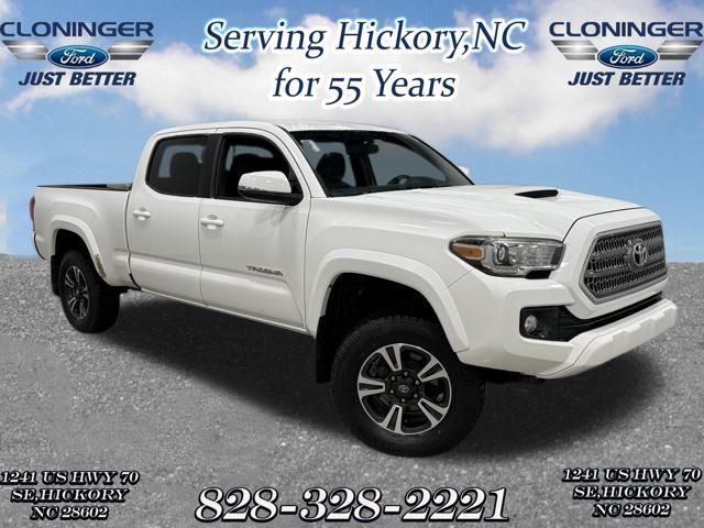 2017 Toyota Tacoma TRD Sport