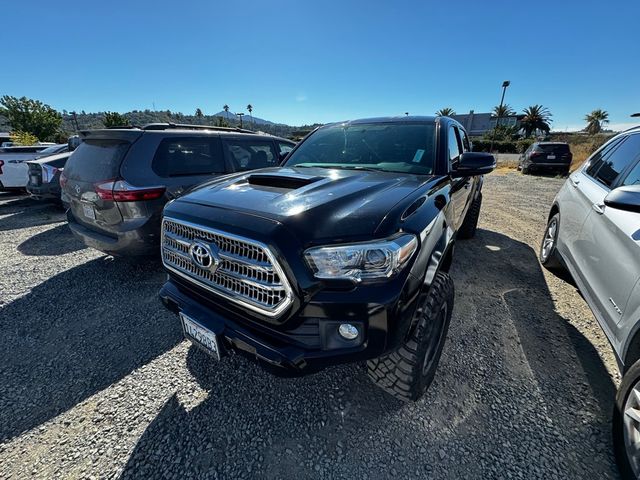 2017 Toyota Tacoma TRD Sport