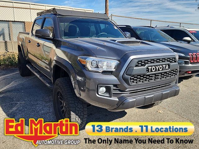 2017 Toyota Tacoma TRD Sport