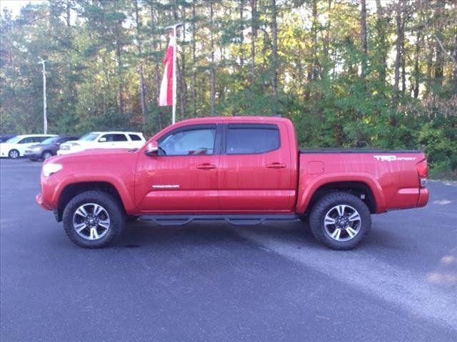 2017 Toyota Tacoma TRD Sport