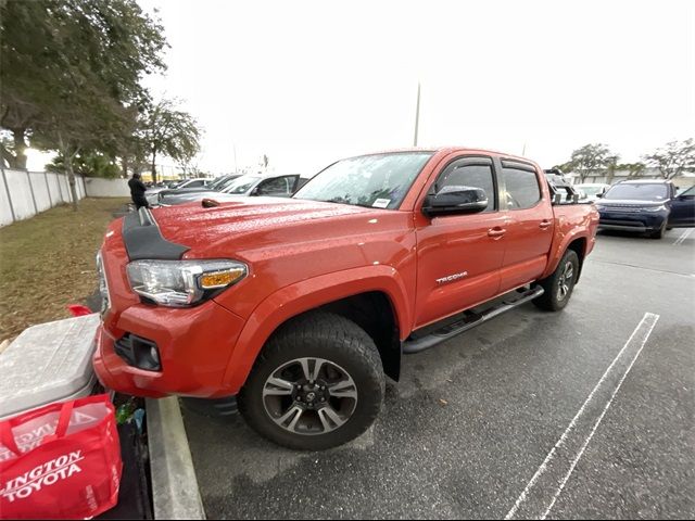 2017 Toyota Tacoma TRD Sport