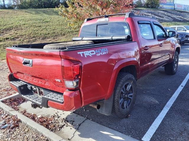 2017 Toyota Tacoma TRD Sport