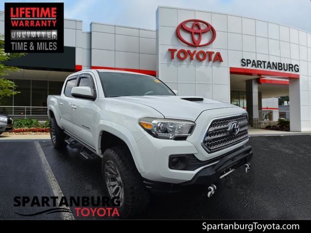 2017 Toyota Tacoma TRD Sport