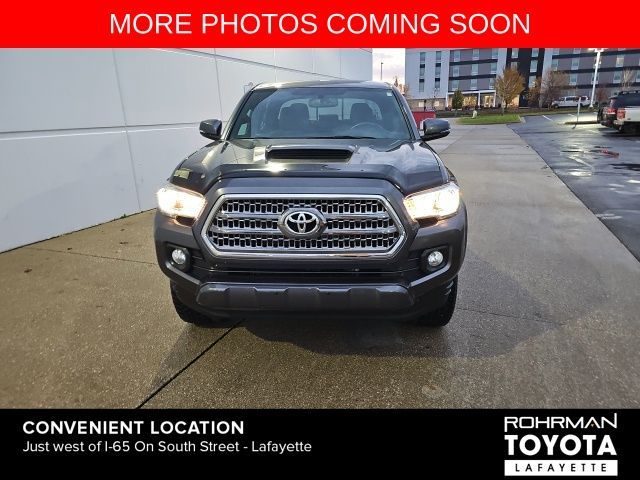 2017 Toyota Tacoma TRD Sport