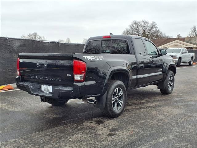 2017 Toyota Tacoma TRD Sport