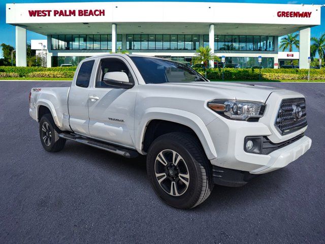 2017 Toyota Tacoma TRD Sport